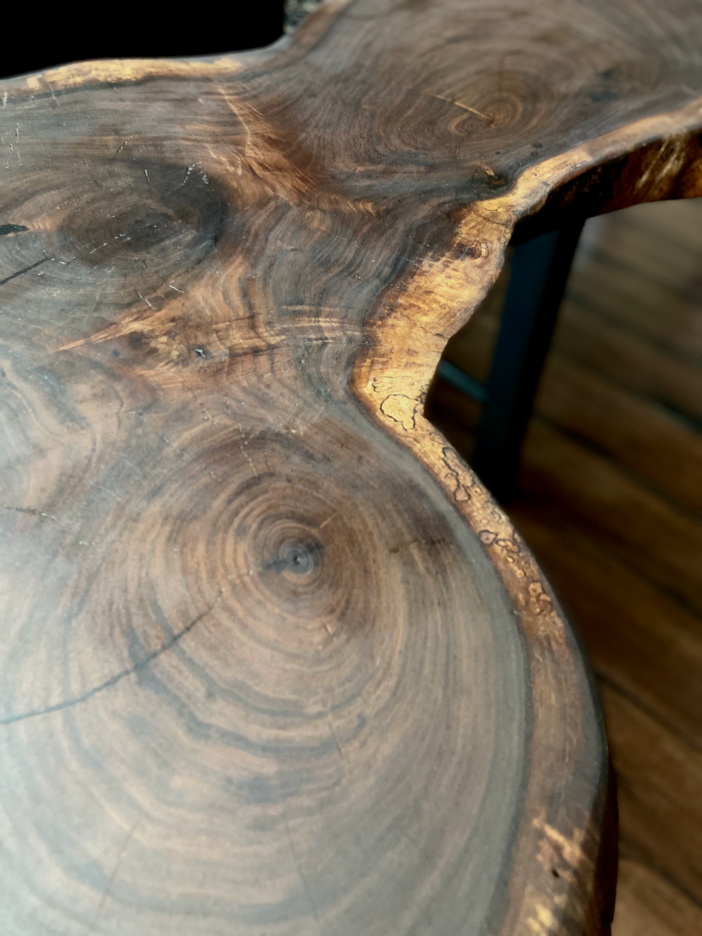 Live Edge Walnut Cross Cut Wood Coffee Table|Round Wood Table|Natural Walnut Wafer Wood End Table|Unique Wood Accent Table|Rustic Side Table