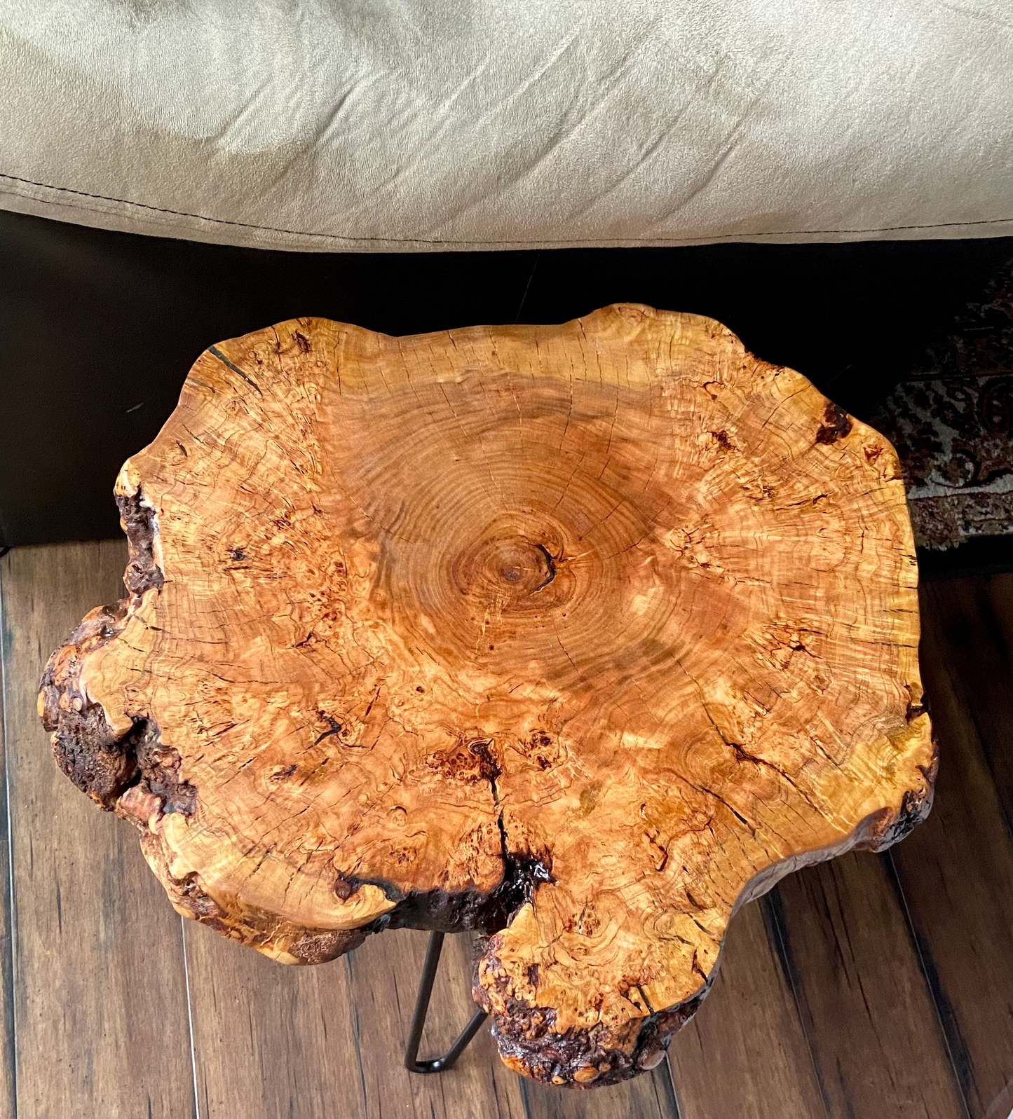 Live Edge Cherry Burl Wood Slice Side Tables,Live Edge End Tables,Live Edge Accent Tables,Matching Table Set,Live Edge Round Accent Tables